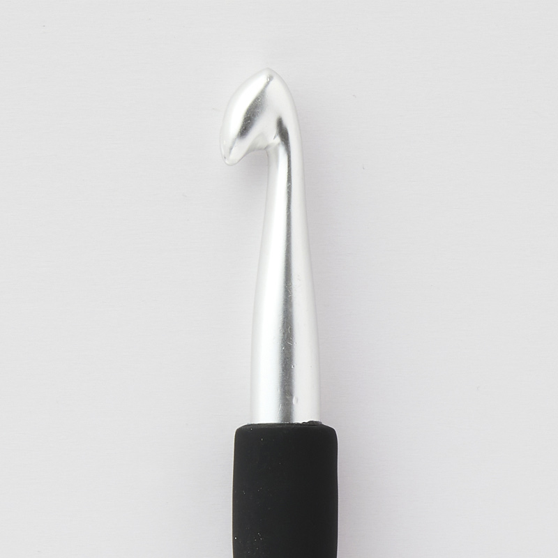 KnitPro hliníkový háček na vlnu, černá rukojeť, stříbrný 12,0mm/13cm